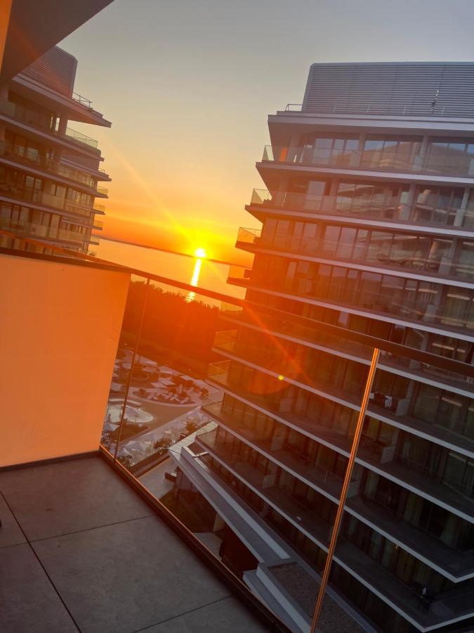 Wave Apartment Tyballtic 7Th Floor With Two Bedrooms And Sea View! Miedzyzdroje Eksteriør billede