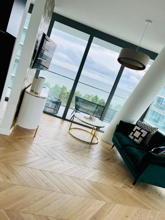 Wave Apartment Tyballtic 7Th Floor With Two Bedrooms And Sea View! Miedzyzdroje Eksteriør billede