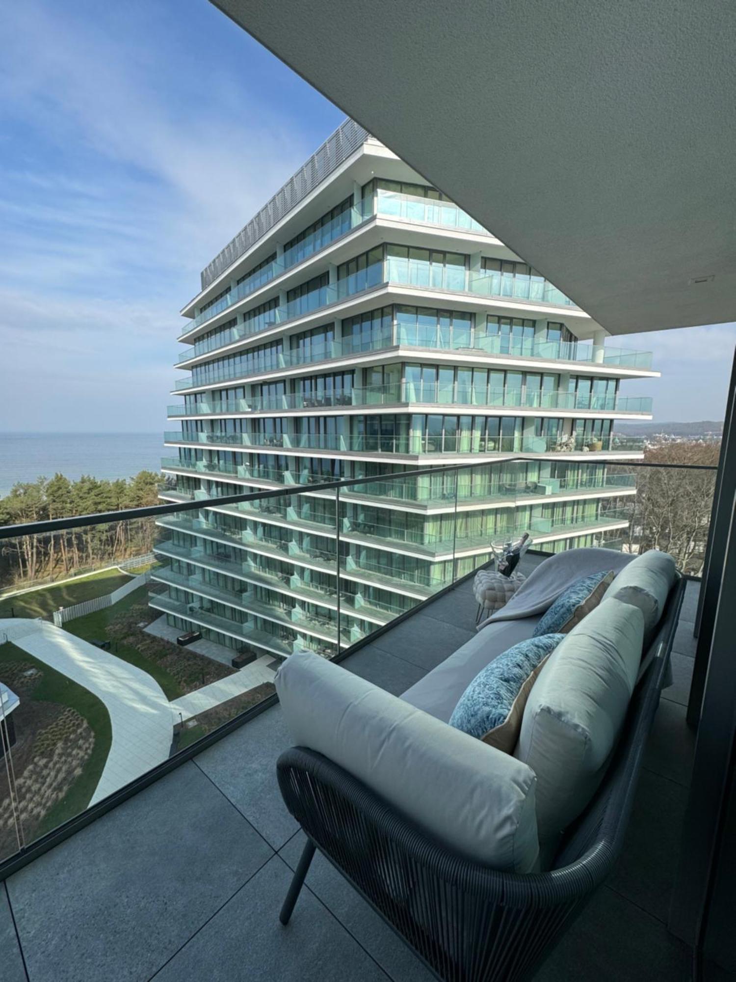 Wave Apartment Tyballtic 7Th Floor With Two Bedrooms And Sea View! Miedzyzdroje Eksteriør billede
